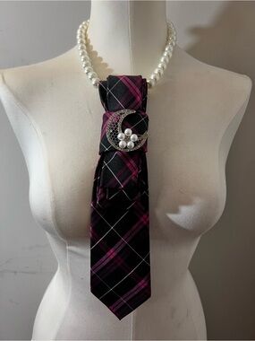 Pearl Necklace with Black & Fuchsia Plaid Necktie Necklace Pendant